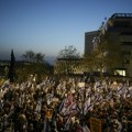 "Netanijahuu stalo samo do funkcije": Više od 100.000 ljudi na protestu u Jerusalimu zatražilo ostavku Vlade