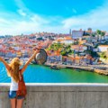 Proglašen najbolji grad za letovanje sa prijateljicama Šarmantan je, ležeran i zanimljiv - ovde se maksimalno uživa