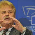 Elmar Brok (CDU): Vučić kao da se vraća korenima, šteti Srbiji i ne povećava joj šanse u EU
