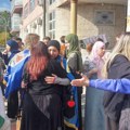 Студенти у блокади из Новог Пазара кренули пешке у Нови Сад под слоганом "16 дана за 16 жртава"