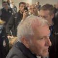 Željko samo prošao kroz Grobare: Bez reči na aerodromu!