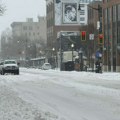 (Foto) Snežna oluja u SAD: Ima mrtvih usled hipotermije, bez struje skoro 800.000 domaćinstava