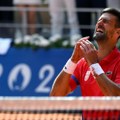 Novak plakao kao kiša zbog njega! Ronio je suze pred celim svetom, potresna priča: "Svaki dan počinjem sa 6-8 tableta koje…
