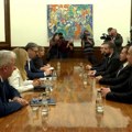 Vučić počeo konsultacije sa predstavnicima stranaka, danas sa PS, SVM i SPP
