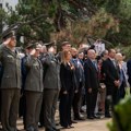 Dan pobede obeležen polaganjem venaca na Groblju oslobodilaca Beograda