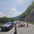 Ova deonica u nedelju potpuno obustavljena za saobraćaj: Vozila mogu proći samo alternativnim putnim pravcem