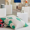 IKEA kroz novu KONSTRUNDA limitiranu kolekciju unosi deo umetnosti u svaki dom IKEA predstavlja KOMPISHÄNG, novu kolekciju za…