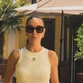 Naša pevačica lažirala identitet na televiziji: Pristala na veliku obmanu da bi došla do slave, priznala sve