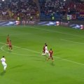 Fenomenalan gol bivšeg fudbalera Zvezde (video)