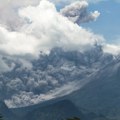 Totalni haos u Rusiji: Posle razornog zemljotresa, eruptirao i vulkan FOTO/VIDEO