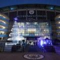 Izbio požar ispred stadiona Mančestera