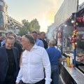 Dačić u Leskovcu: „Drago mi je što su protesti mirni, ali ne mogu da zaboravim kada su Žiki Žmigavcu palili kuću“ – VIDEO…