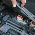 На граничном прелазу Прешево откривени гасни пиштољи и муниција испод седишта аутомобила