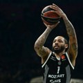 Karlik Džouns sjajan u Americi: Stao na korak od tripl-dabla i pokazao klasu
