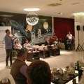 Između slike i stiha: Kada se poezija pesnikinje Ane Ilić preseli na platno slikarke Jane Janjić!