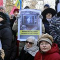 Protest u Moldaviji: Okupljeni u Kišinjevu traže ostavku vlade i vanredne izbore