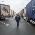 Gužve na graničnim prelazima: Kamioni na Batrovcima čekaju 8 sati, na Horgošu 6