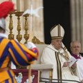 Papa u molitvi poželeo mir za narode iscrpljene ratom, glađu i ugnjetavanjem