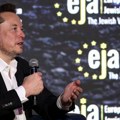 Tesla ukida više od deset odsto radnih mesta širom sveta
