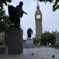 Faraž IN, Tras OUT; Promene u britanskom parlamentu nakon izbora