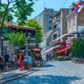 Zaboravljeno piće koje su obožavali u bivšoj Jugoslaviji: „Jako kao tresak“, a govorili su da pomaže i kod stomačnih…