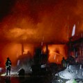 Rusi napali Harkov drugu noć zaredom, eksplozije odjekuju gradom: Povređena deca, gore zgrade i vozila FOTO