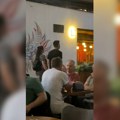 Trudnički stomak joj do zuba! Milan Vasić sa 18 godina mlađom suprugom šeta Beogradom i zaljubljeno se drže se za ruke (Video)…