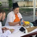 Besplatni pregledi, skrininzi i edukacija na „Bazaru zdravlja“ kod Durlanske pijace
