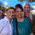 Brnabić iznenađena novinarom Danasa u Borči, pa poručila: Vi širite mržnju