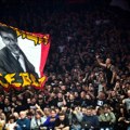 Slobodan Penezić Krcun na tribini Partizana: Evo zašto njegovim likom na zastavi provociraju navijače Zvezde