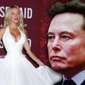 Ilon Mask javno komentarisao grudi Sidni Svini: Ljudi u šoku šta je sve napisao (video)