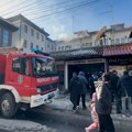Lokalizovan požar u zgradi Mešihata u Novom Pazaru, nema povređenih (video)