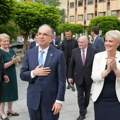 Studenti o predsedniku Albanije na jugu Srbije, Kosovu, prodaji …