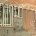 Ključ kod komšinice ili sigurnosni alarm – ko bolje čuva stan dok je vlasnik na odmoru
