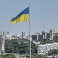 Ukrajina tvrdi da je tokom noći gađala kompleks za preradu gasa u luci na Baltiku