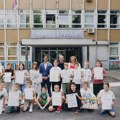 Kultura stanovanja uči se odmalena: učenici OŠ „Đuro Strugar“ osmislili kućni red za beogradske zgrade