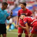 Profesor fizičkog vaspitanja sudi finale LŠ: Kontroverzni sudija bio u centru velikog skandala, delio pravdu Srbiji i…
