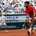 Zverev i Fis u trećem kolu Rolan Garosa, Đoković nastavlja put ka trofeju