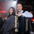 "Sanja i Sofra, vi ste dijamanti srpske muzičke scene": Publika oduševljena spojem naše pevačice i harmonikaša (video)