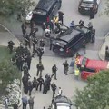 (Foto, video) pucnjava na univerzitetu u Pensilvaniji: Studenti bežali u panici, sakrivali se ispod stolova, policija izdala…