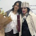Diplomirala ćerka Vesne Vukelić Vendi! Ovaj držvani fakultet je završila Nikoleta, a pevačica puca od ponosa