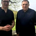 Vučić se sastao sa Dodikom: "Razmenili smo mišljenja o strateškim pitanjima od značaja za Beograd i Banja Luku"