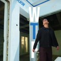 "Ostala je samo WC šolja", glumac pokazao kako sada izgleda njegov stan na Vračaru: "Nemam više plafon" (video)