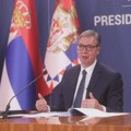 Studenti pitali Vučića: Ko si bre ti da se, uprkos Ustavom ograničenim ovlašćenijima, pitaš o svemu?
