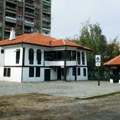M.B. napao policajaca, koji je obezbeđivao Roštiljijadu, pretio mu i vređao ga