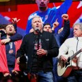 Dolazi težak vikend za Srbe u Vukovaru: Tompson sprema ustaško orgijanje