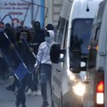 Marsej uvodi policijski čas za maloletnike