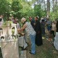 Stanovnici Naselja Sarlah proslavljaju slavu Sveta trojica