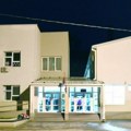Sala samo za niže razrede: Deo đaka OŠ "Dragojlo Dudić" časove fizičkog ima u iznajmljenom sportskom centru