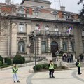 Studentski protest završen ispred Gradske kuće uz poruku – „nećete nas ućutkati“, građanski ispred Policijske uprave